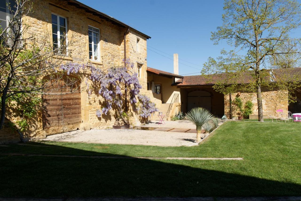 Lodges En Pierres Dorees Saint-Germain-Nuelles ภายนอก รูปภาพ