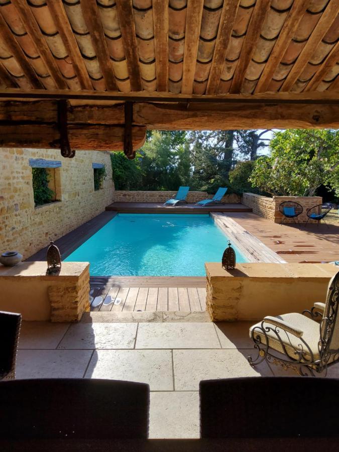 Lodges En Pierres Dorees Saint-Germain-Nuelles ภายนอก รูปภาพ