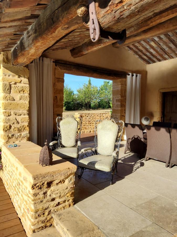 Lodges En Pierres Dorees Saint-Germain-Nuelles ภายนอก รูปภาพ