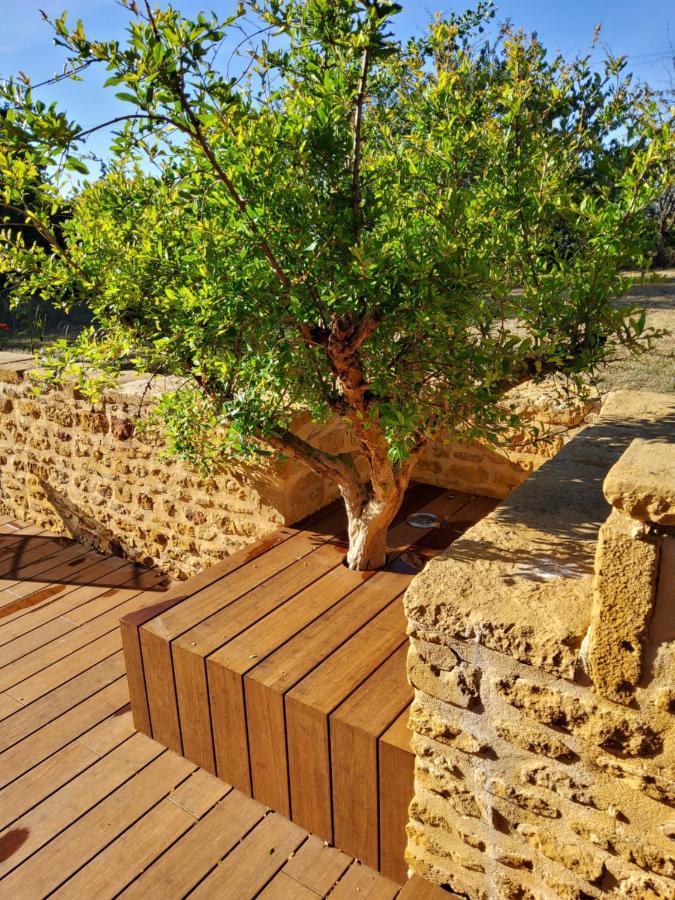 Lodges En Pierres Dorees Saint-Germain-Nuelles ภายนอก รูปภาพ